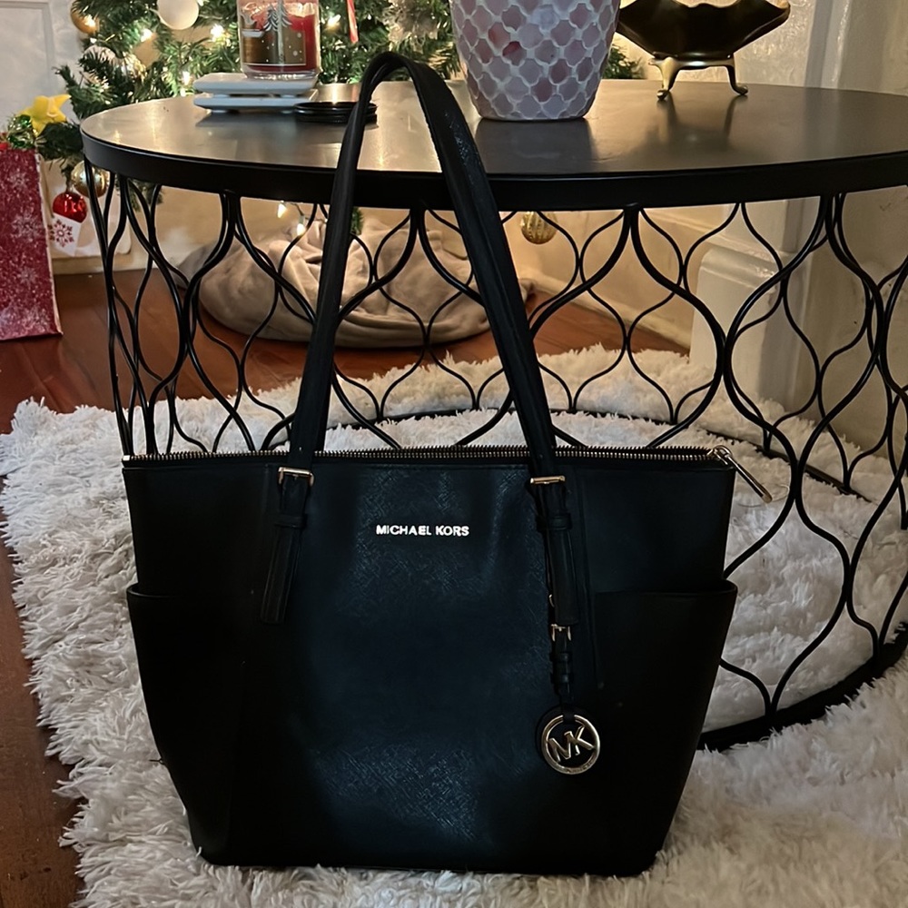 Michael Kors black shoulder bag